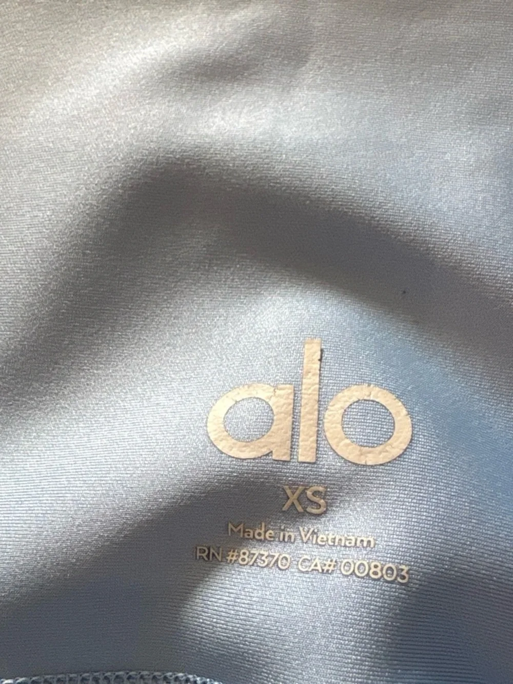 ALO Yoga Ribbed Cropped Top & High-Waist Leggings Set in Light Blue - Picture 6 of 6
